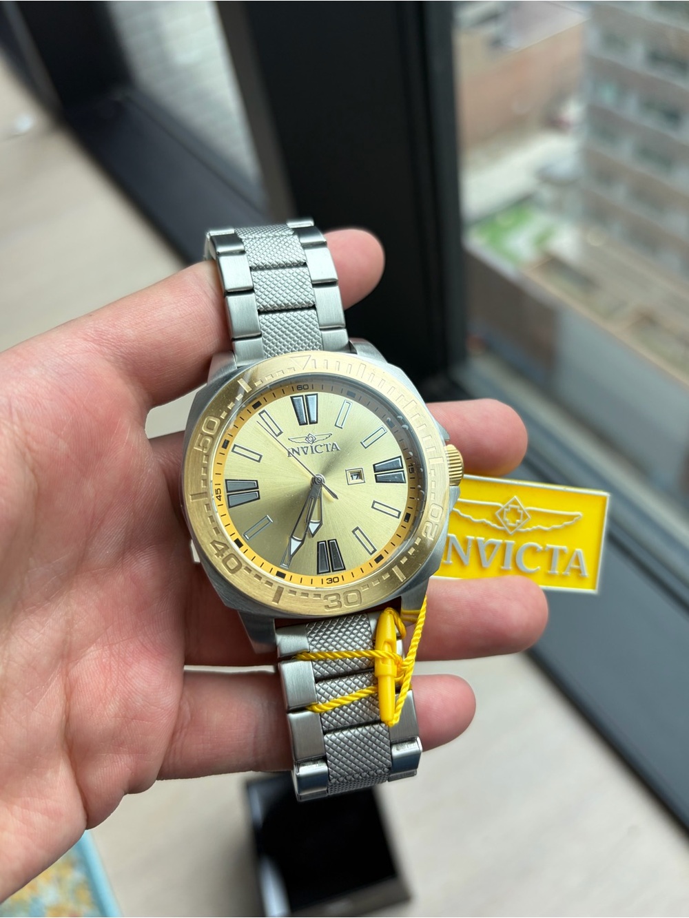 Invicta Watch - Picture 2 of 5